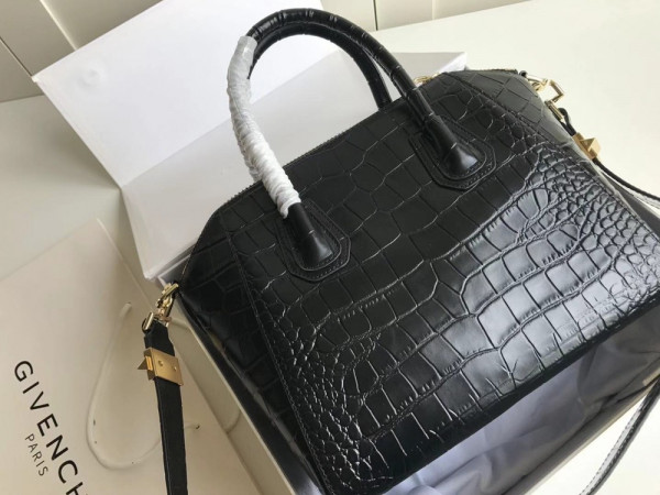GIVENCHY ANTIGONA MINI/SMALL/MEDIUM