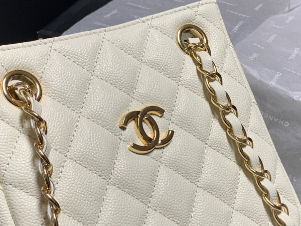 CL BUCKET BAG