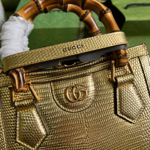 G*u*i diana lizard mini bag
