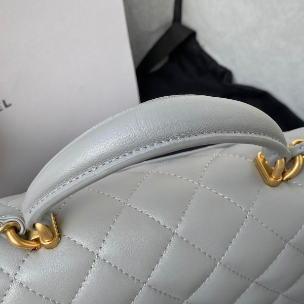 CL MINI FLAP BAG WITH TOP HANDLE