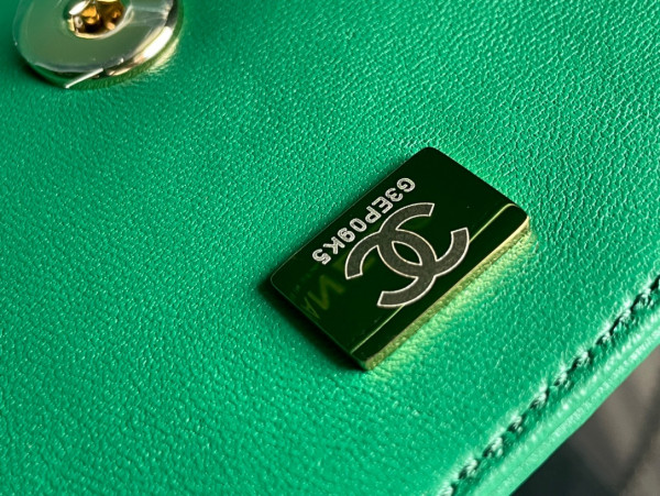 CL MINI FLAP BAG WITH TOP HANDLE