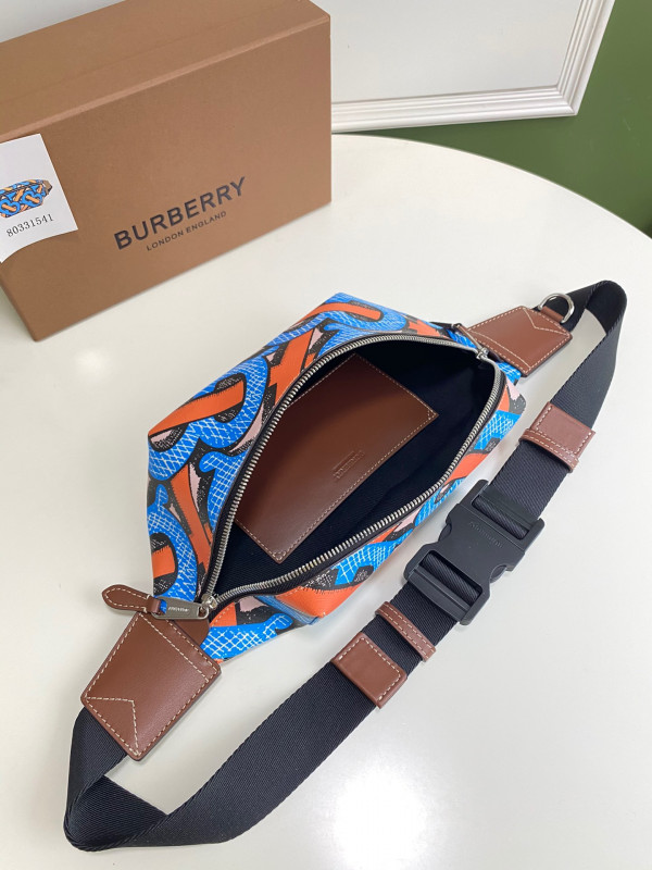 B**rry bum bag