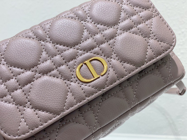 D*or caro pouch with chain