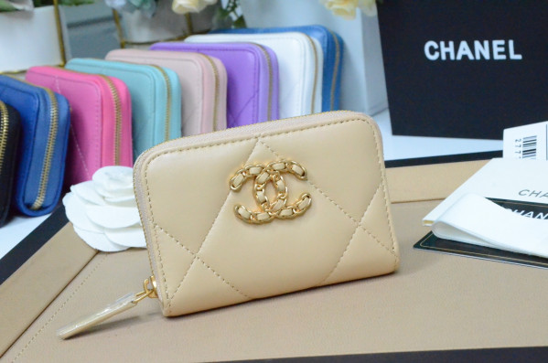 CL 19 ZIPPED COIN PURSE