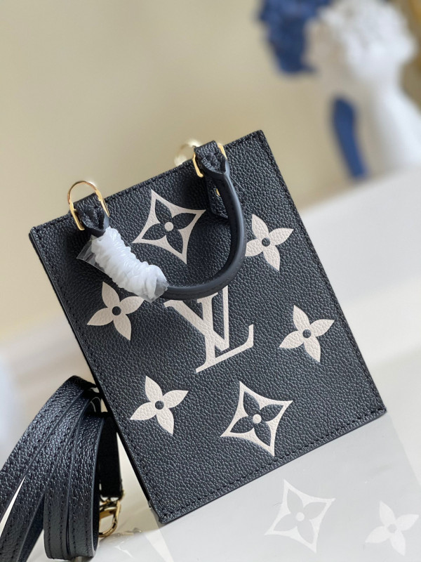 l**is V*t*n petit sac plat