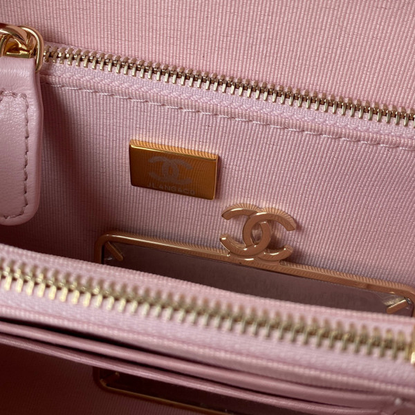 CL VANITY CASE
