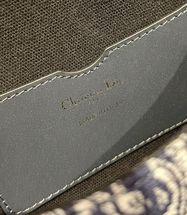 D*or bobby bag medium