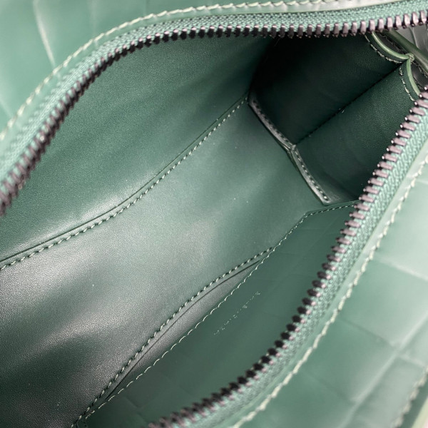 Ba*len*cia*ga neo classic nano top handle bag