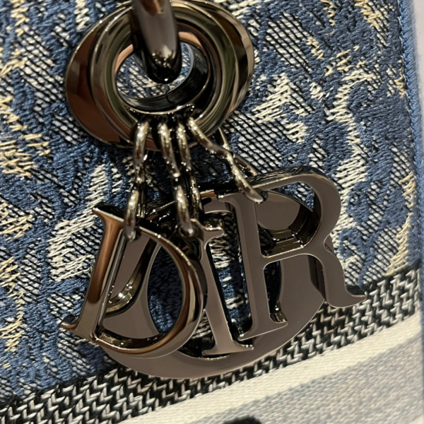 D*or medium lady d-lite bag