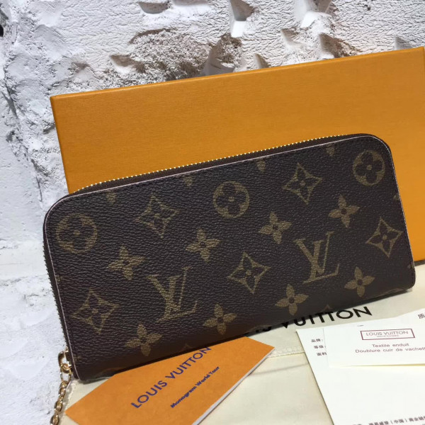 l**is V*t*n wallet
