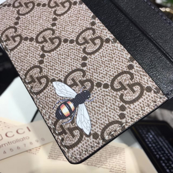 G*u*i card holder