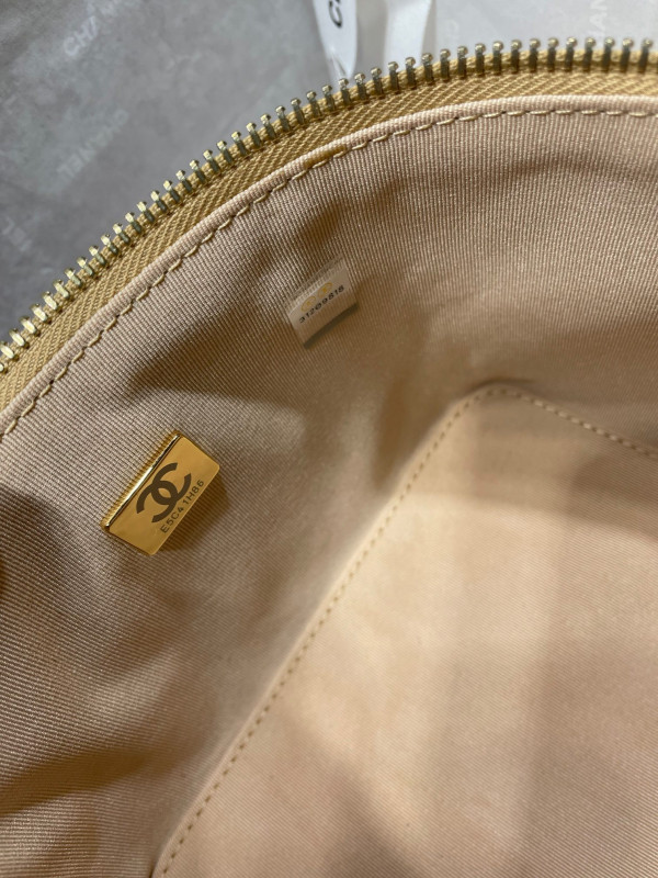CL VANITY CASE