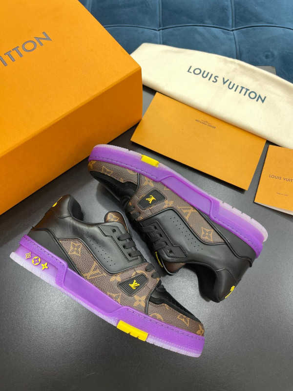 l**is V*t*n trainer sneaker