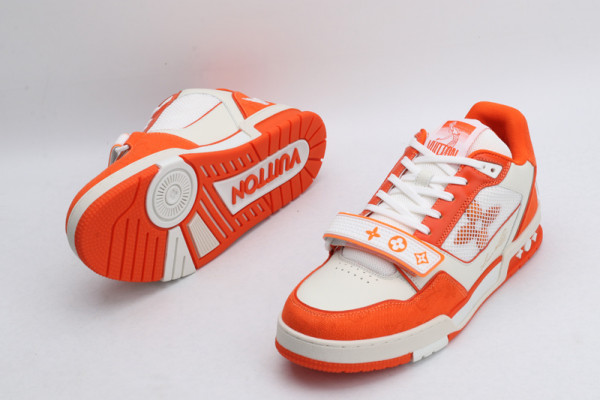 l**is V*t*n trainer sneaker
