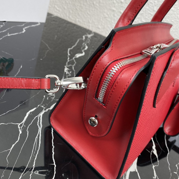 pra*a saffiano leather pra*a monoCh*0me bag