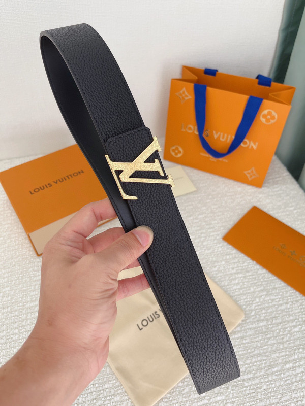 l**is V*t*n belt