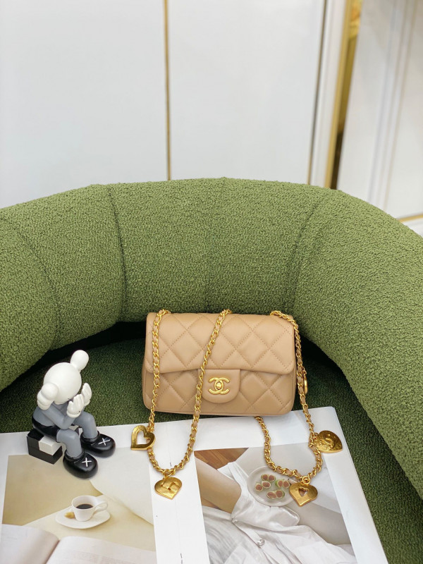 CL MINI FLAP BAG