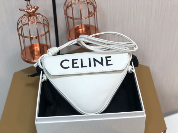 Ce**e triangle bag