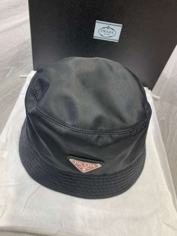 Pra*a nylon bucket hat