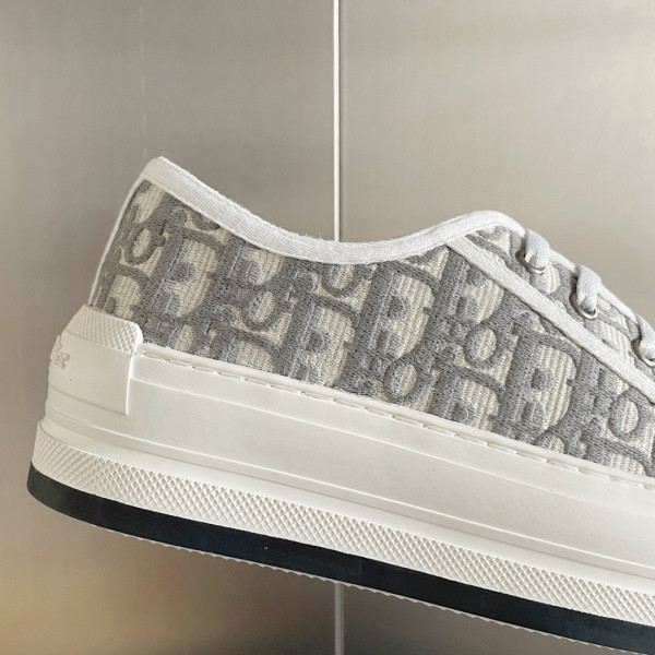 D*or b23 sneaker