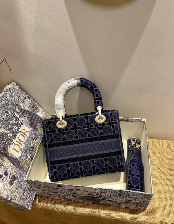 D*or medium lady d-lite bag