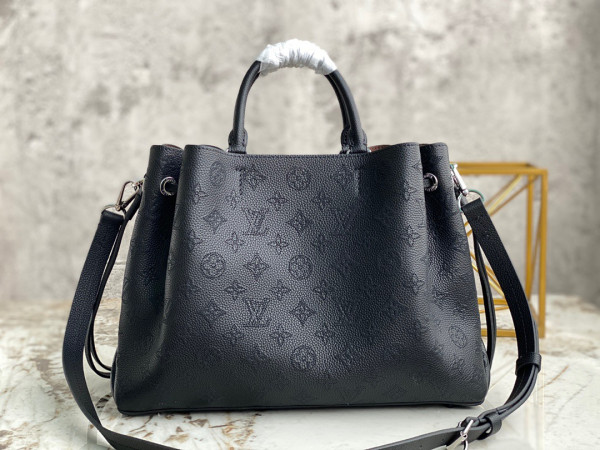 l**is V*t*n bella tote