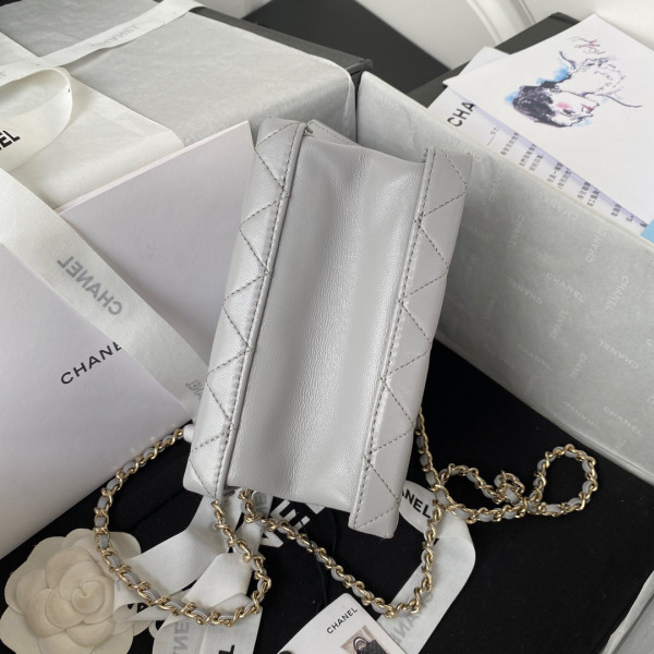 CL VANITY CASE