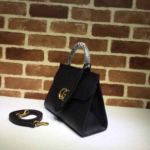 G*u*i gg marmont shoulder bag