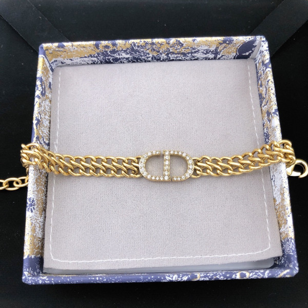 D*or necklace