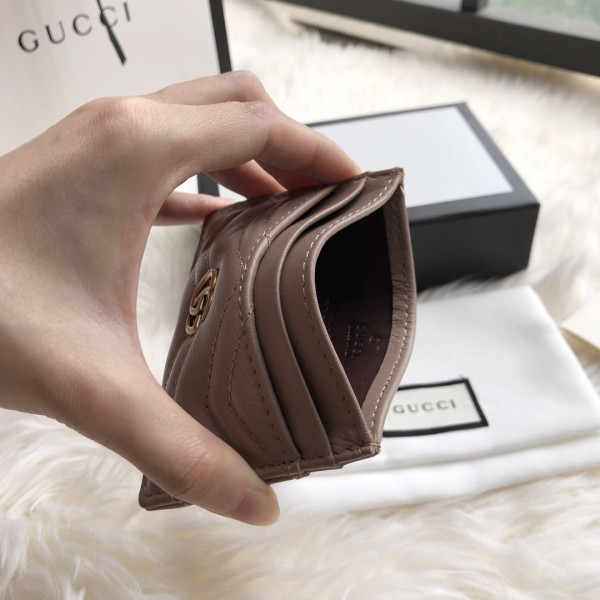 G*u*i marmont card case