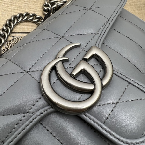 G*u*i gg marmont 22cm