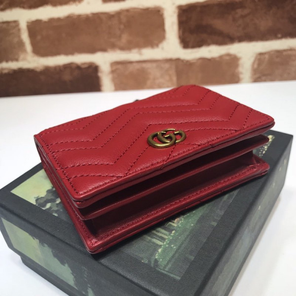 G*u*i gg marmont card case wallet