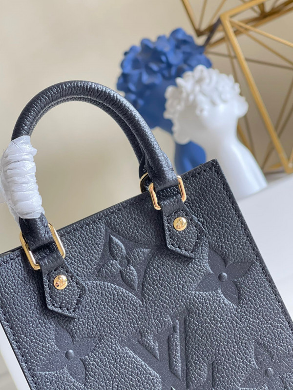 l**is V*t*n petit sac plat