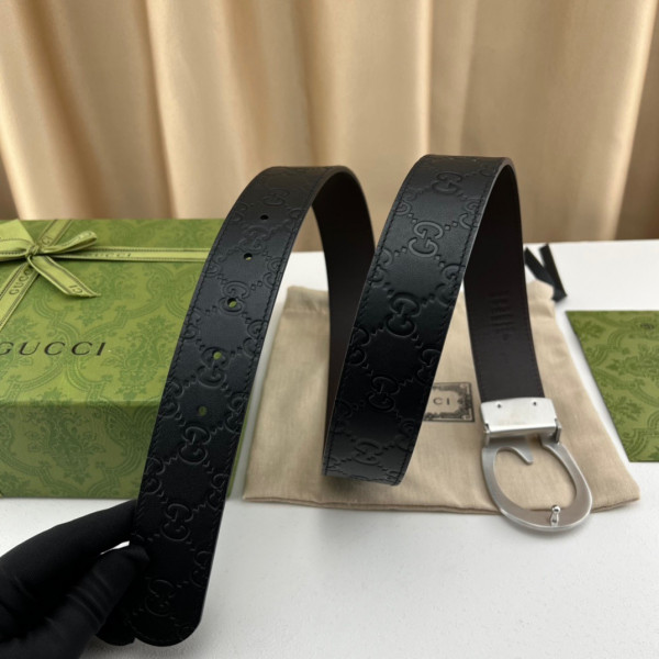 G*u*i belt