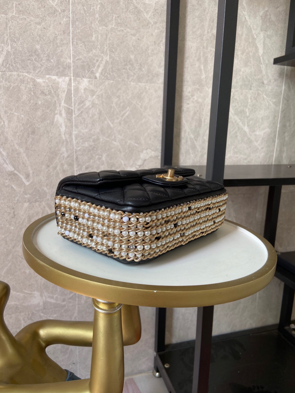 CL FLAP BAG