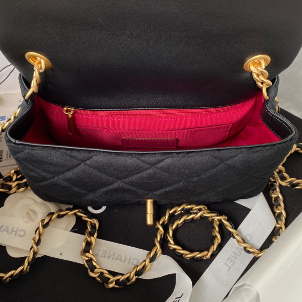 CL FLAP BAG