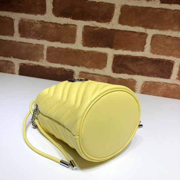 G*u*i gg marmont mini bucket bag