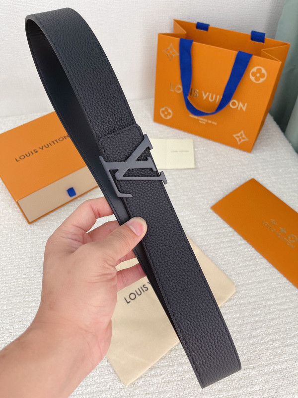 l**is V*t*n belt
