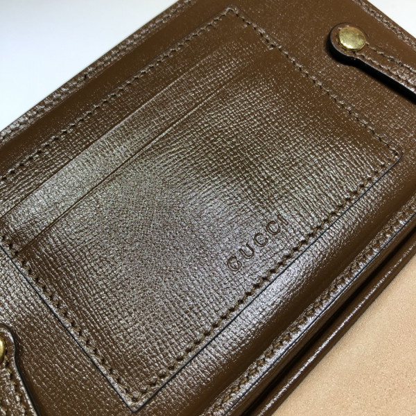 G*u*i gg mini bag with clasp closure