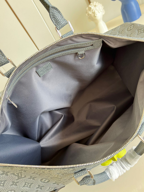 l**is V*t*n keepall 50