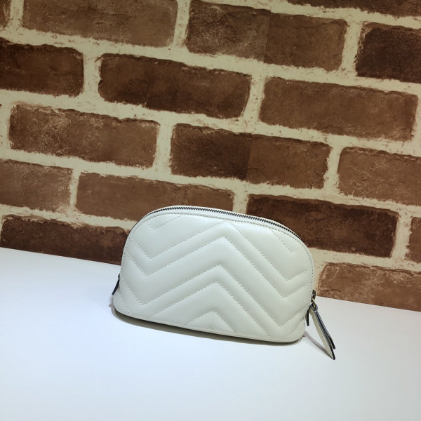 G*u*i gg marmont cosmetic case