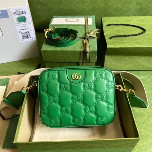 G*u*i gg matelassé leather shoulder bag