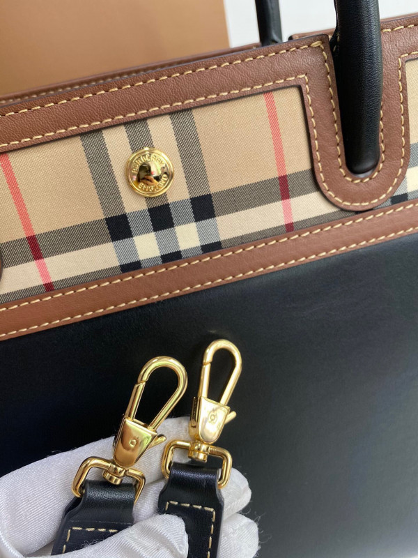 B**rry small vintage check two-handle title bag