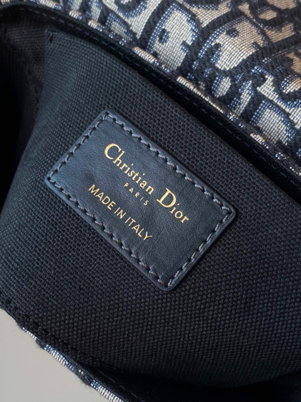 D*or 30 montaigne box bag