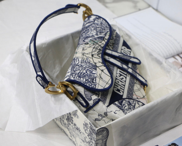 D*or saddle bag