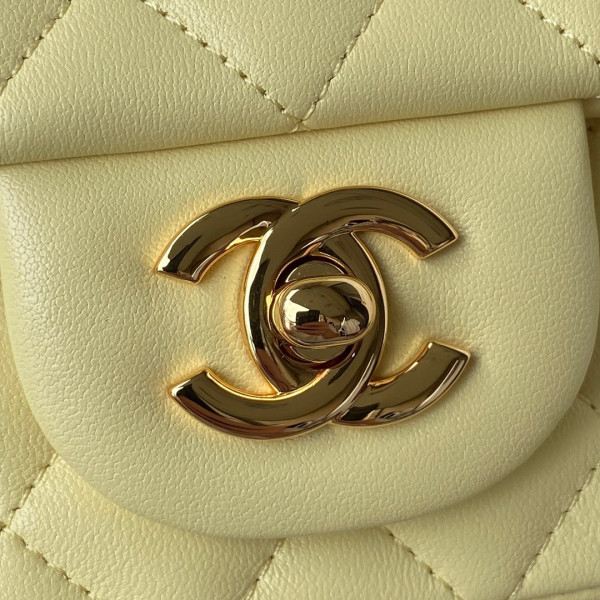CL FLAP BAG 20CM