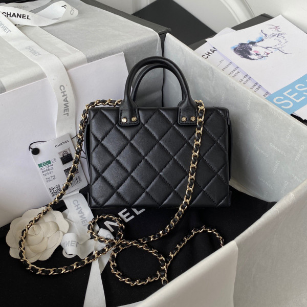 CL VANITY CASE