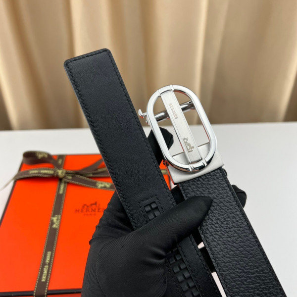 H**mes belt