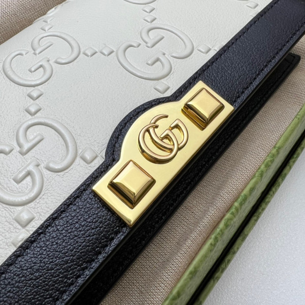 G*u*i gg wallet with chain
