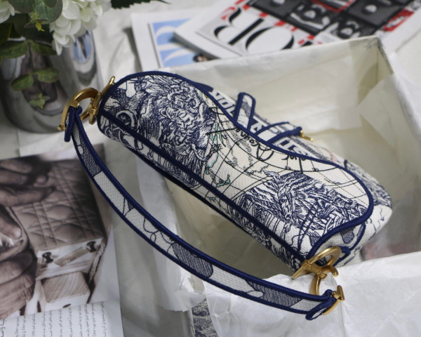 D*or saddle bag